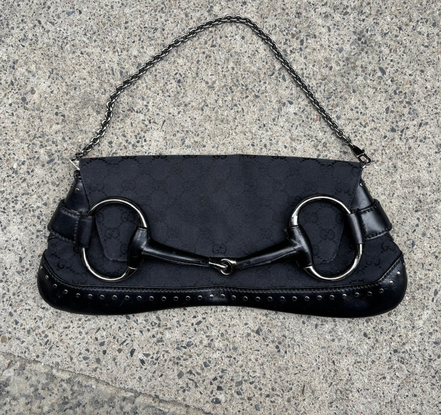 GUCCI
Horsebit Chain Large Clutch Bag