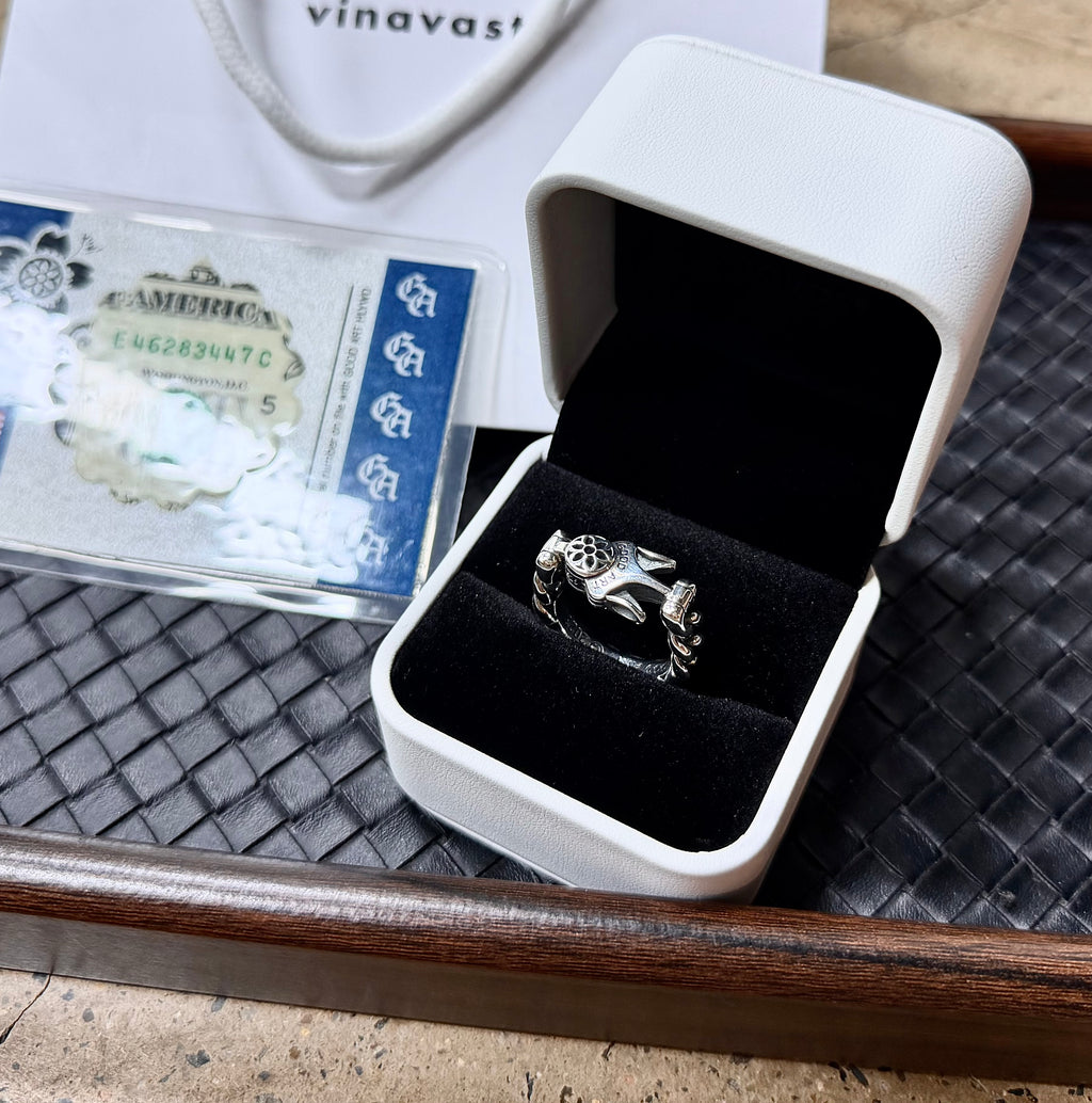 Good Art Hlywd Goodart Model 10 ring